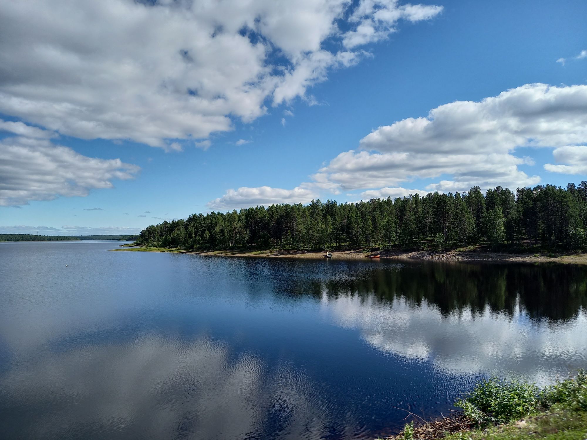 Du betrachtest gerade Tag 30 – Durch die finnische Seenlandschaft Lapplands