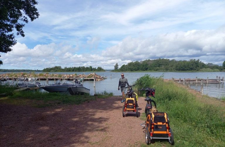 Mehr über den Artikel erfahren Tag 18 – Mit dem Fahrrad Åland entdecken